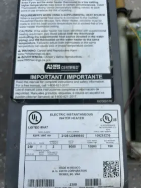 1055543 A. O. Smith Ao Signature Series 240-volt 18-kw 1.6-gpm Tankless Water Heater