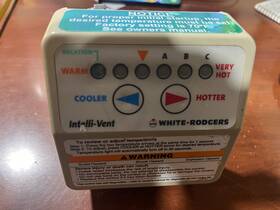 Ao Smith / White-rodgers 184768-002 White-rodgers Gas Valve # A O Heater 37e73a-309