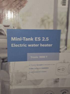 Bosch Es25-1mwir Tronic 3000 T Mini-tank Es 2.5 Electric Compact Water Heater 2.7 Gal 1440w