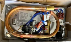 Bosch Thermotechnology 052575112879 Thermotech Electric Tankless Water Heater Us12-1 Pro 150 Max Psi 240v 50a