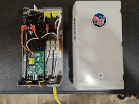Tef030v120 Bradford White Kwik Shot Electric Tankless Water Heater. Used