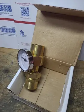 Na10296 Caleffi ...1 Inch Sweat Union With Temp. Guage..new..see Photos