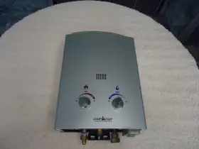 Hwd5-1 Camp Chef 5l Propane Gas Water Heater 1.5 Gmp No Connectors Or Shower