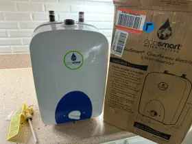 Eco-smart 854920002367 Ecosmart Mini 1.5-gallon 120v Electric Tank Water Heater White Used