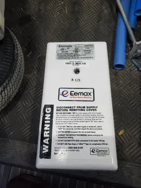 Spex4208 Eemax 091654924965 New - 4.1 Kw 208v Flow Co Electric Tankless Water Heater