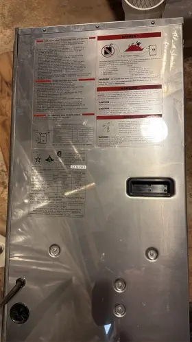 Gu195m Eternal Silver Tankless Gas Water Heater Indoor/outdoor