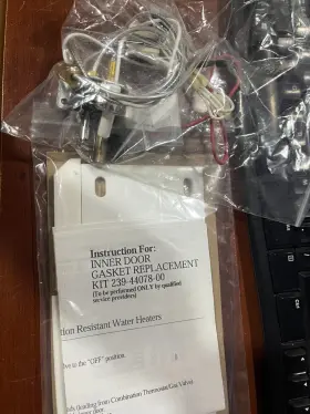 233-47845-05a Honeywell Pilot Assembly # And Door Gasket 239-44078-00
