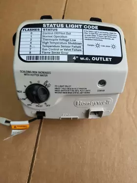Wv8840b1158 Honeywell Water Heater Gas Valve Untested See Pics