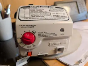 Wv8840c5000 Honeywell Propane Gas Water Heater Control Valve