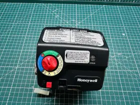 Wv8870a1008 Honeywell Water Heater Gas Valve Controller P#wv8870a1008