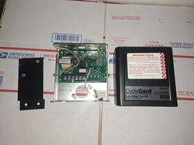 Hydrolevel Cg400-1090 Cyclegard Low Water Cut-off Model - Steam Boiler 24v Utica