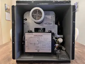 2021132338 Lippert Furrion On-demand Tankless Gas Water Heater 2.4gpm Used