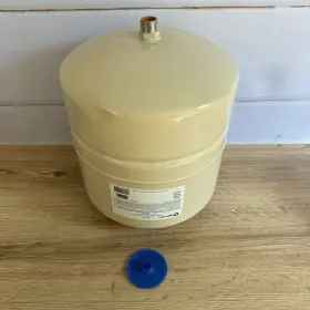Rl4a Red Lion 4.5 Gallon Water Pressure Expansion Tank