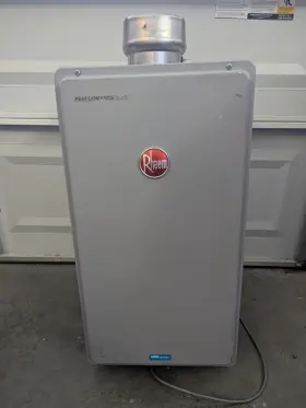 Eco180dvlp-3 Rheem Performance Plus 8.4 Gpm Liquid Propane Indoor Tankless Water Heater