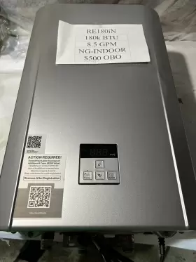 Rinnai Re180in Indoor Tankless Water Heater Natural Gas 180k Btu Scratch/dent