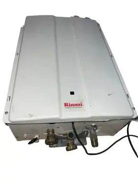 Rucs65in Rinnai 5 Gpm Residential Indoor Natural Gas Tankless Water Heater