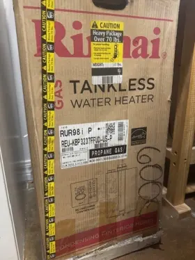 Rur98ip Rinnai Tankless Water Heater Indoor 199k Btu 9.8gpm Propane New In Box