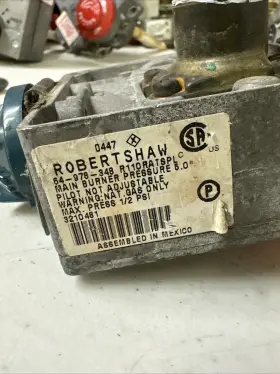 3210481 Robertshaw Water Heater Gas Valve