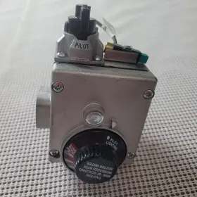 Ap1439b-1 Rodgers White Water Heater Gas Control Valve Preowned