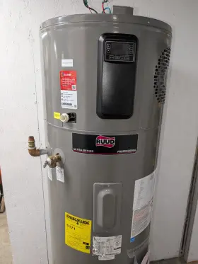 Prouh80t2ru375-30 Ruud Ultra Hybrid Heat Pump Water Heater 80 Gal. Prouh80t2r Briefly Installed