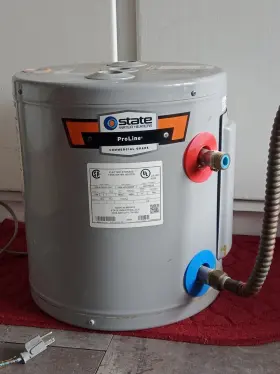 Es6-6-soms State Proline Commercial Electric Water Heater. 6 Gallon Used In Small Office