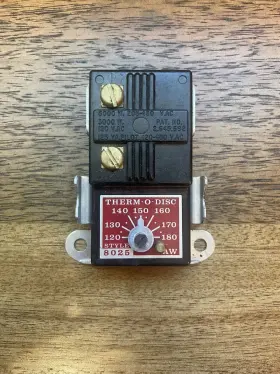 8025 Thermodisc Thermostat Hot Water Heater Vintage Used Working