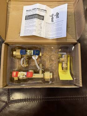 Watts 0120001 Lftwh-ut-hc-rv 3/4 Inch Tankless Water Heater Set With Relief Valve