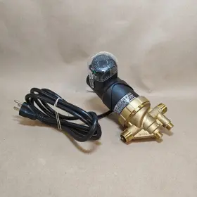 E1-bctvnnnw-01 Watts Laing E Series 0.02 Hp Circulating Pump With Adjustable Speed And Pl