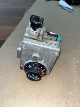 37c73u-280 White-rodgers 182791-007 Water Heater Gas Valve With Igniter