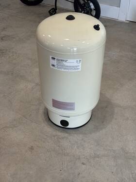 Zurn Wxtp-75v 20 Gallon Thermal Expansion Tank