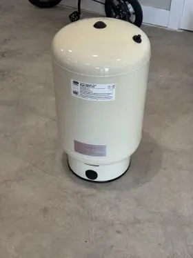 Wxtp-75v Zurn 20 Gallon Thermal Expansion Tank