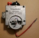 66-138-335 Robertshaw Water Heater Gas Valve R110RTSP Used. Price: $60.00.