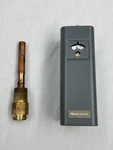 Honeywell L4006B-1007 / L4006B1007 (new In Box). Price: $225.00.