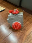 Robertshaw 66-183-368 Water Heater Gas Control Valve R110RTSP / AP8555R-1 Used. Price: $50.00.