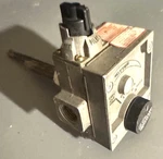White Rodgers 3200925 Water Heater Gas Control Valve 37C73U 422 New No Box. Price: $50.00.
