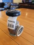 Nibco Hot Water Valve Radiator Brass Open Close Turn 1/4" New. Price: $14.99.