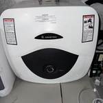 Ariston Andris 2.5 Gallon 120-VOLT Corded Point Mini-tank Electric Water Heater Open. Price: $130.00.